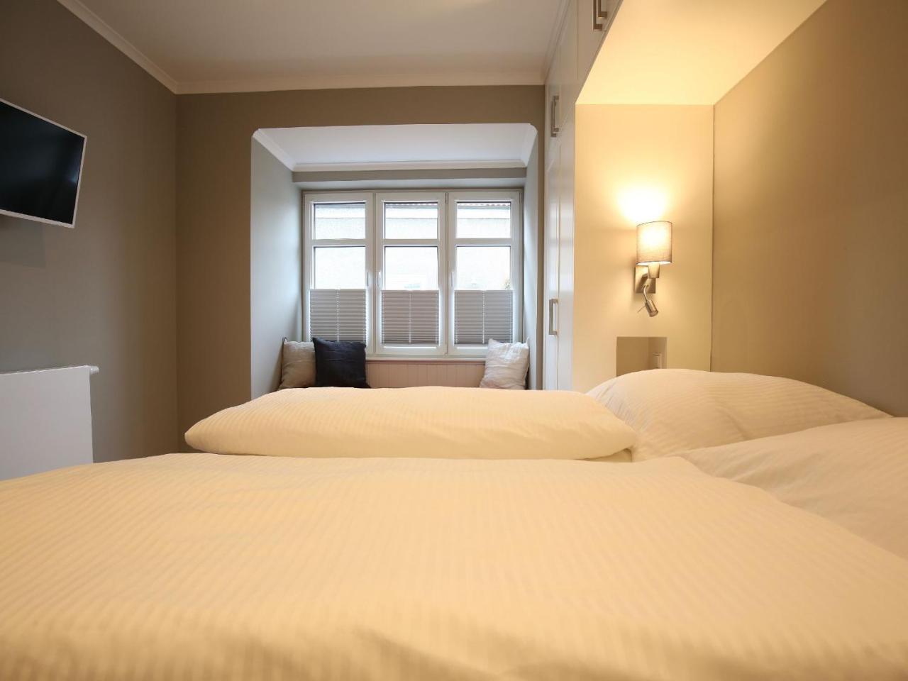 Kleine Charlotte - Traumwohnung Mit Terrasse Fuer 4 Personen Wangerooge Luaran gambar
